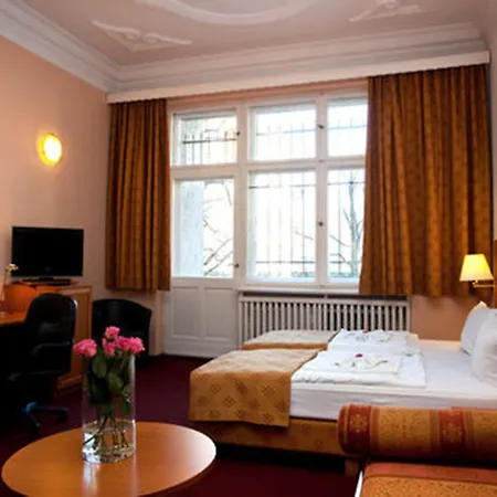 Hotel Aster An Der Messe 3*