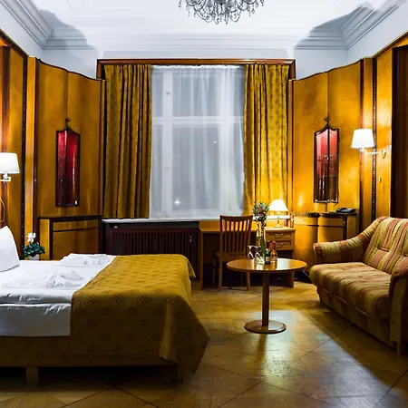 Aster An Der Messe Hotel