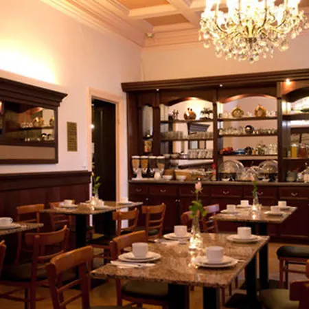 호텔 Aster An Der Messe 3*