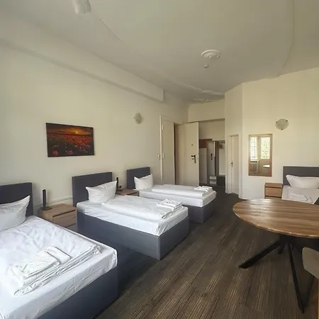 Hotel Aster An Der Messe Berlín