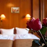 梅斯奥斯特酒店