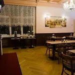 梅斯奥斯特酒店 3*