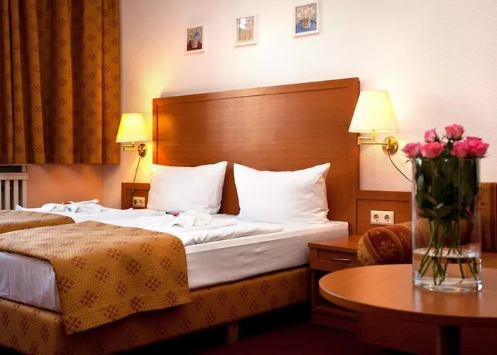 Hotel Aster An Der Messe 3*