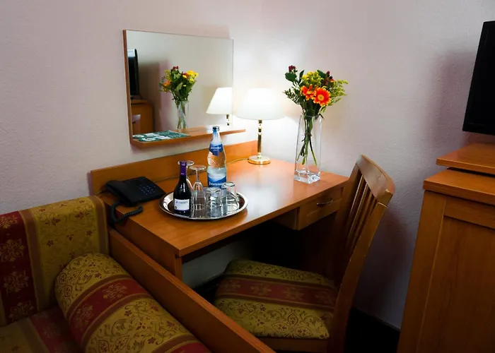 Aster An Der Messe 3* Berlim