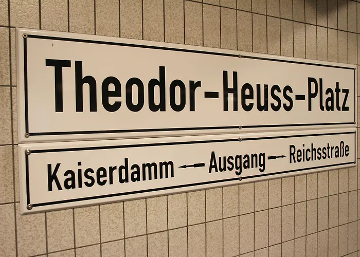 Aster An Der Messe Berlim