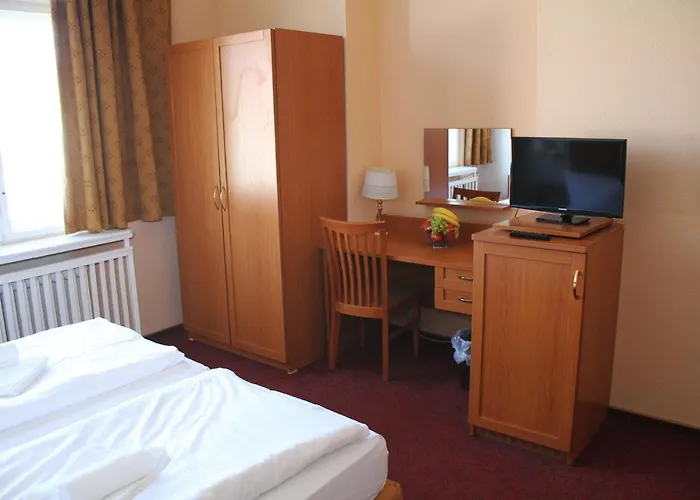 Hotel Aster An Der Messe 3*