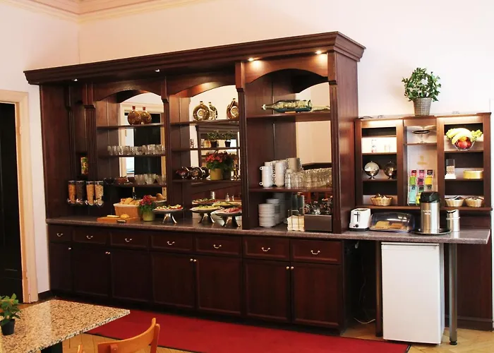 Hotel Aster An Der Messe 3*